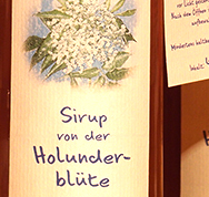 Sirup von der Holunderblüte